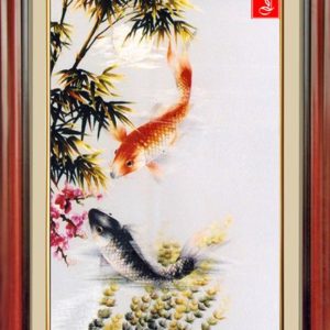 tranh thêu tay truyền thống cá chép và hoa đào