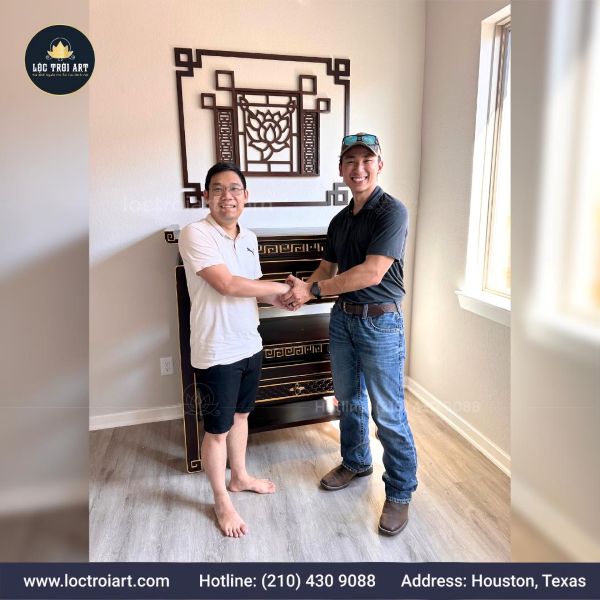 hoan-thien-ban-tho-hien-dai-ma-vang-den-khach-loctroiart_com